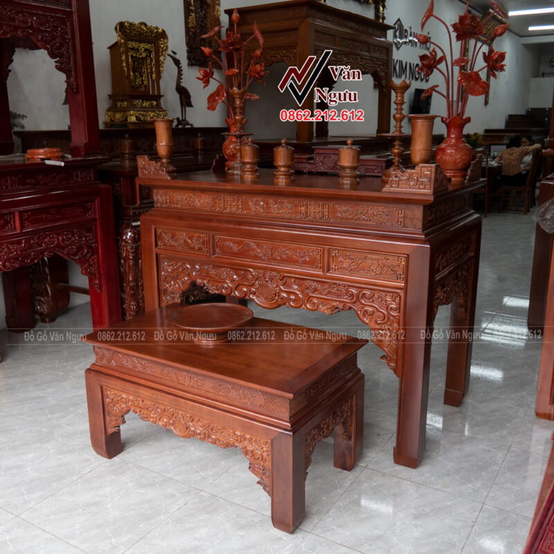 bàn thờ 4 chân
