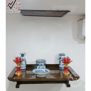 Bàn Thờ Gỗ Treo Tường Màu Óc Chó TT05