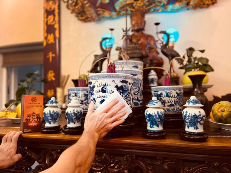 Văn khấn bao sái bàn thờ chuẩn phong tục Việt 6 Văn khấn bao sái bàn thờ