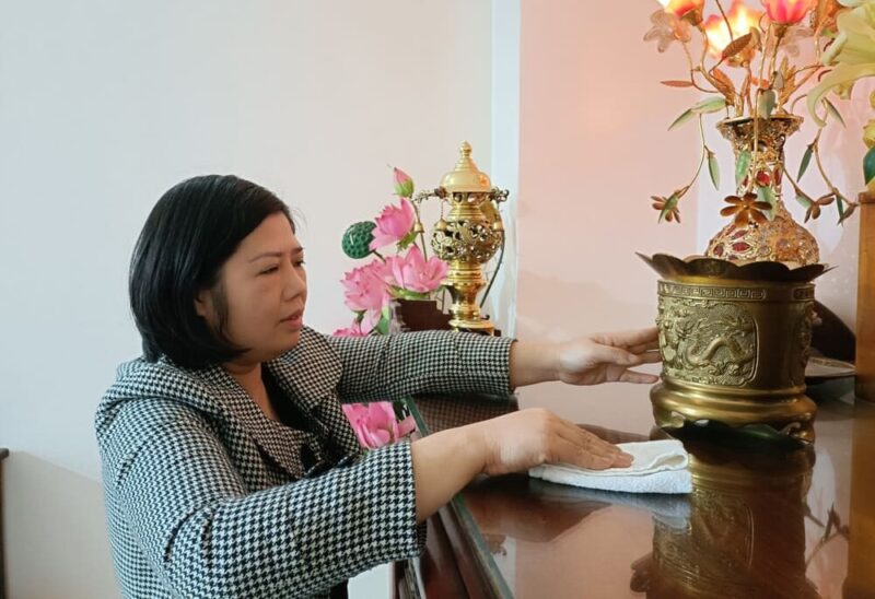 Văn khấn bao sái bàn thờ chuẩn phong tục Việt 5 Văn khấn bao sái bàn thờ