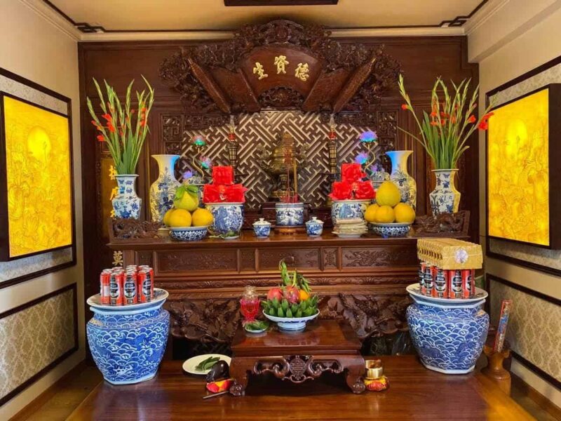9+ Cách bố trí bàn thờ Phật và gia tiên thu hút bình an
